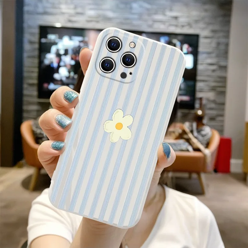 غطاء هاتف كوري مخطط بالزهور لآ - مراجعة Phone Cases Xr Iphone وسعره