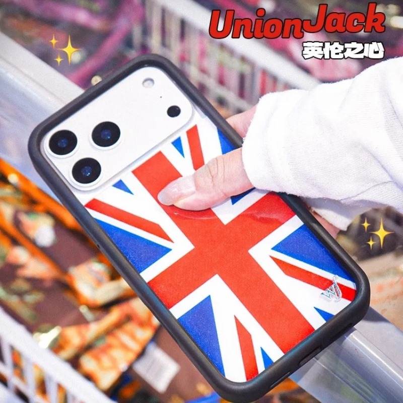 غطاء هاتف أنيق بتصميم زهور بري - مراجعة Phone Cases London وسعره